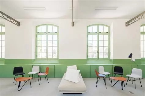 Seating Arrangement Photo